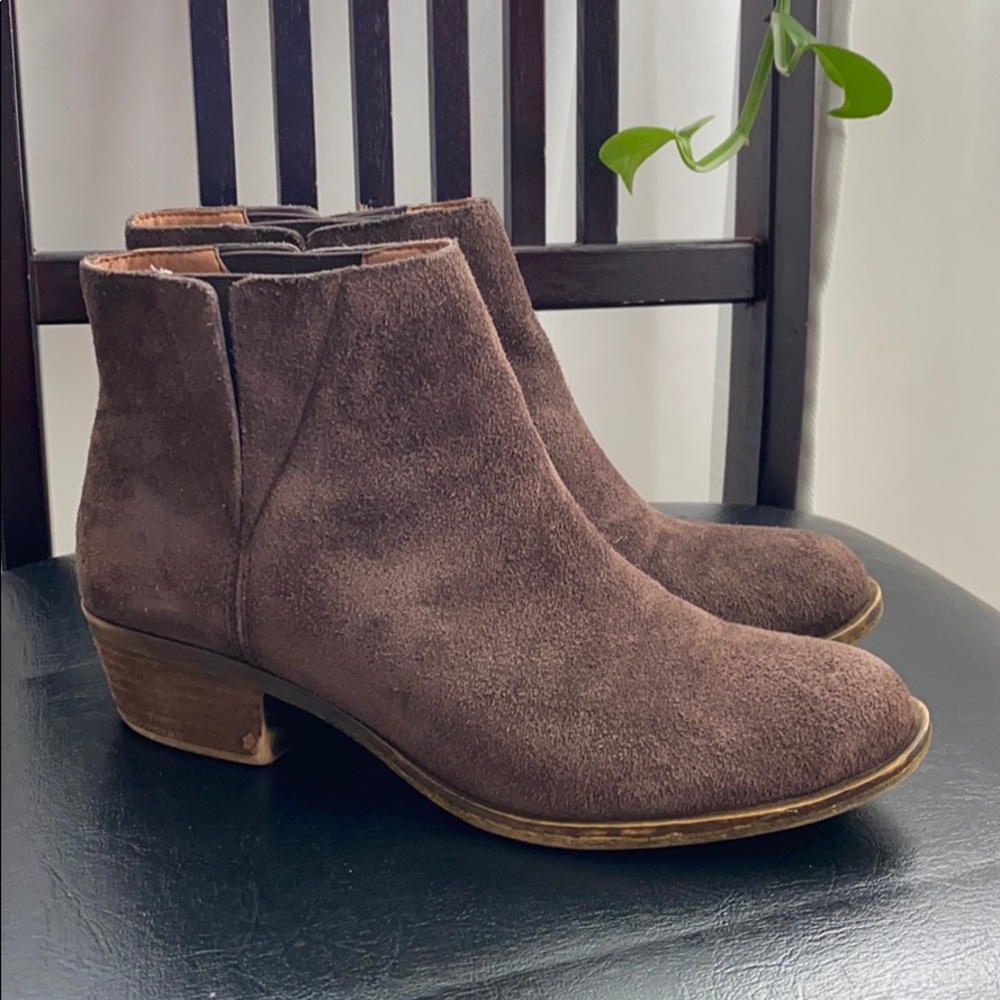 Lucky Brand brown suede booties